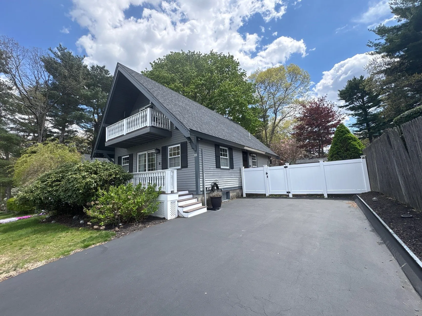 158r beach street hero